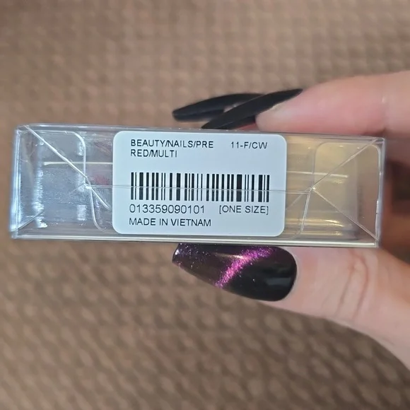 NWT Forever 21 Candycane 24 Piece Press On Nail Set One Size Red&White - Picture 4 of 4